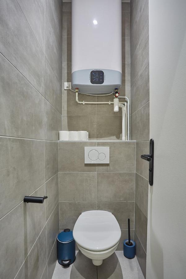 Apartment Center Of Paris By Studio Prestige Exterior foto
